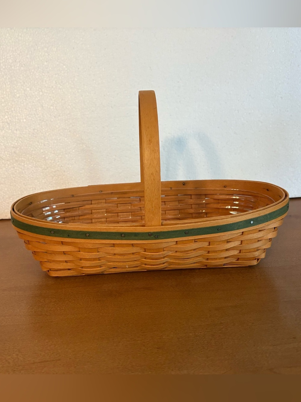 2001 Longaberger Oval Basker with Green Trim EXCELLENT Signed